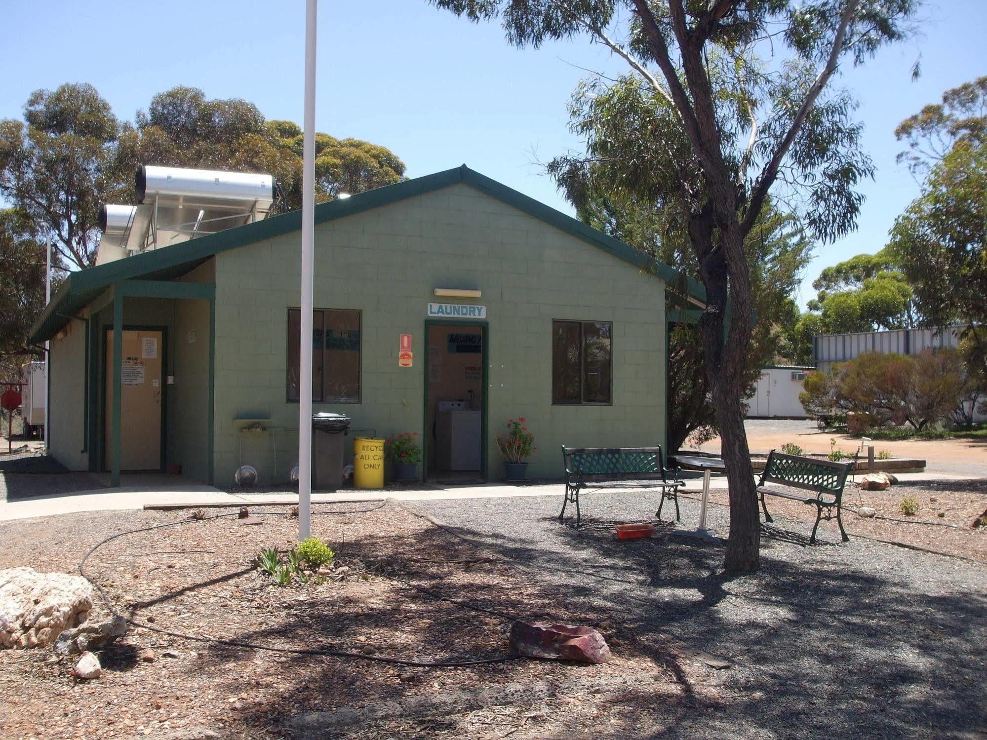 Dundas Acclaim Gateway Caravan Park מראה חיצוני תמונה
